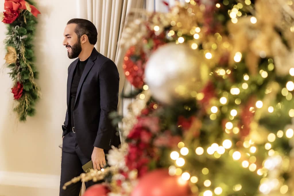 Nayib Bukele, président du Salvator