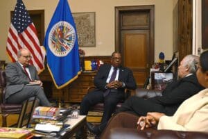 @WHAAsstSecty Brian Nichols and @USAmbOAS Frank Mora. Nichols express her gratitude for their commitment to strengthening the OAS-US partnership. We also discussed the most pressing regional political challenges of the present. 26 décembre 2024