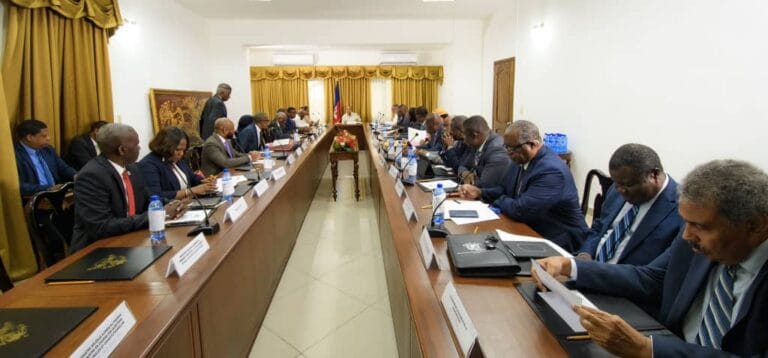 A la Villa d'accueil de Port-au-Prince, le Conseil présidentiel de transition (CPT), Ce 4 novembre 2024